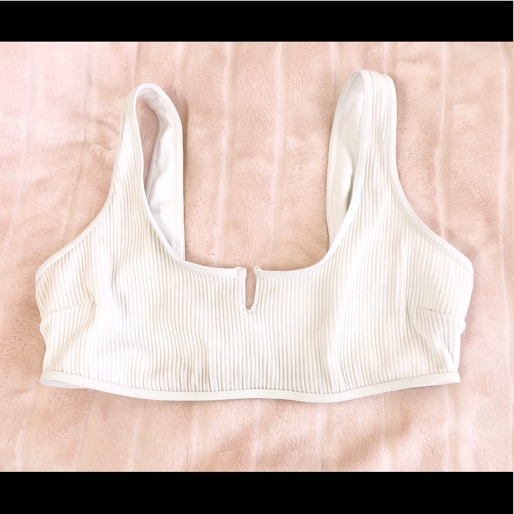 Hollister bikini top